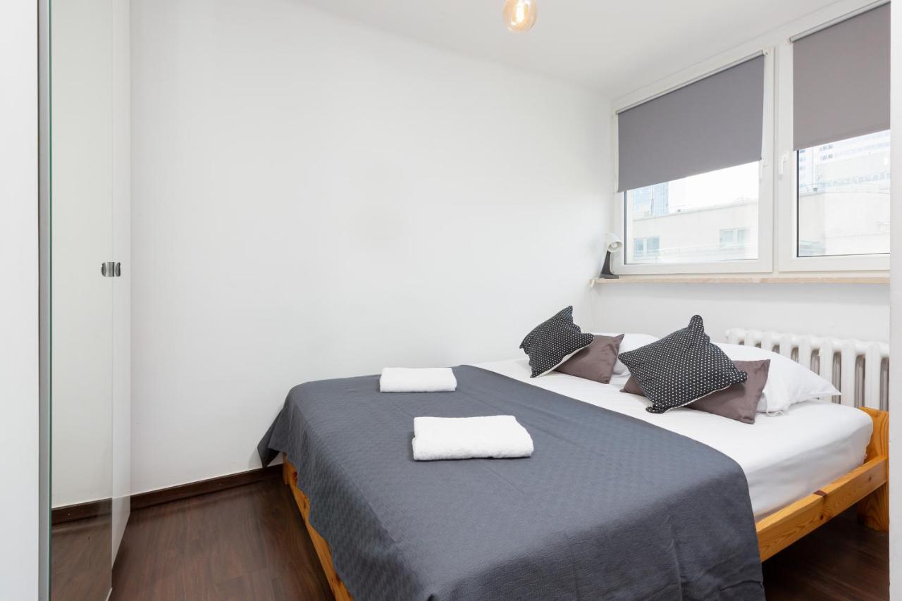Apartments Warsaw Grzybowska By Noclegi Renters Dış mekan fotoğraf