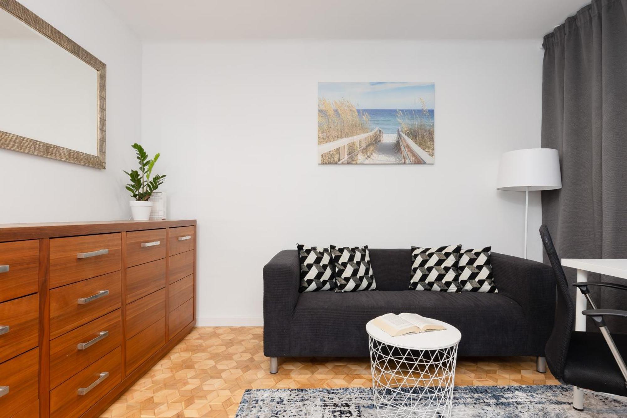 Apartments Warsaw Grzybowska By Noclegi Renters Dış mekan fotoğraf